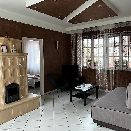 Апартаменты Origo Vendeghaz 2 Шарошпатак Экстерьер фото