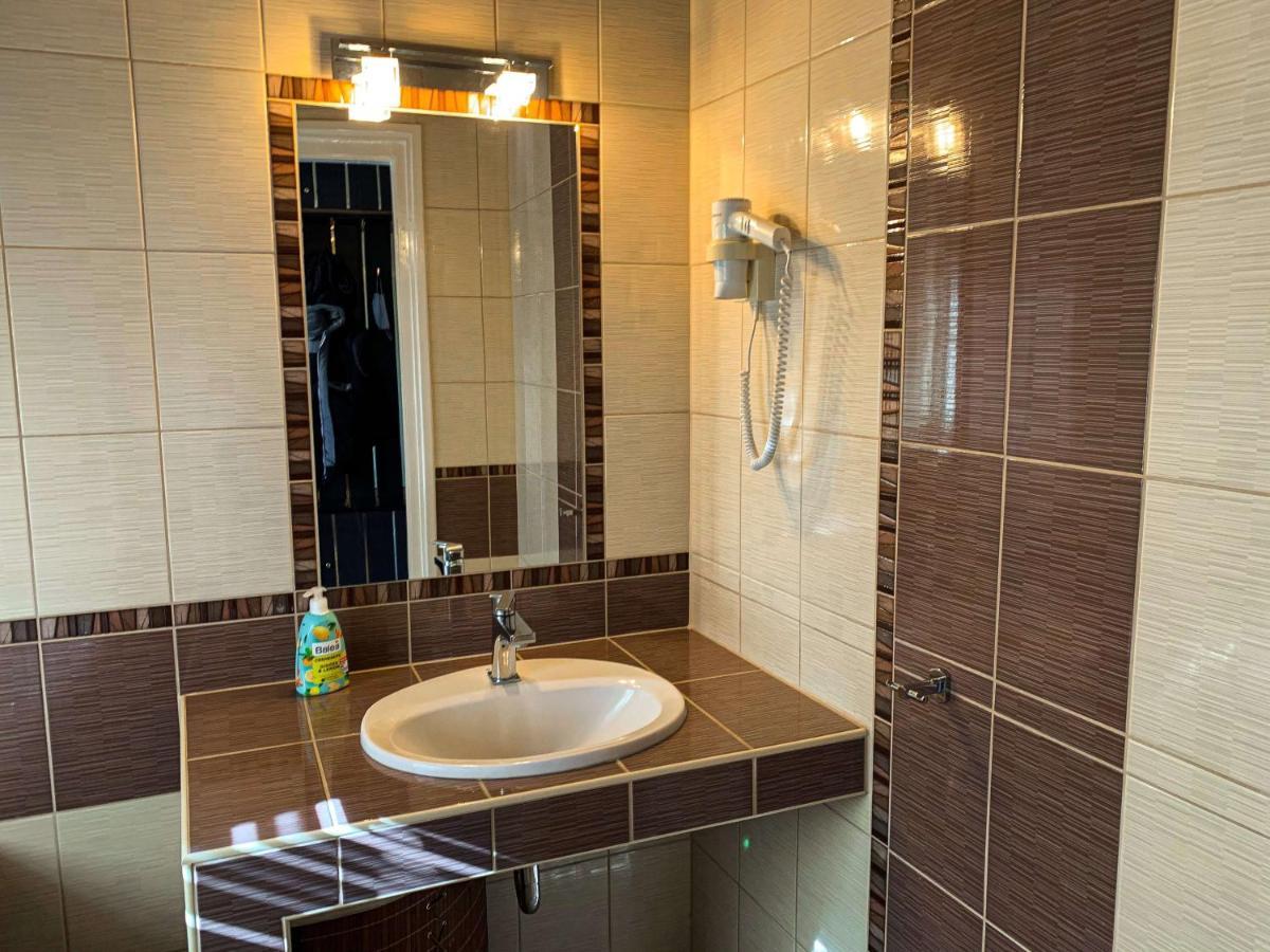 Апартаменты Origo Vendeghaz 2 Шарошпатак Экстерьер фото